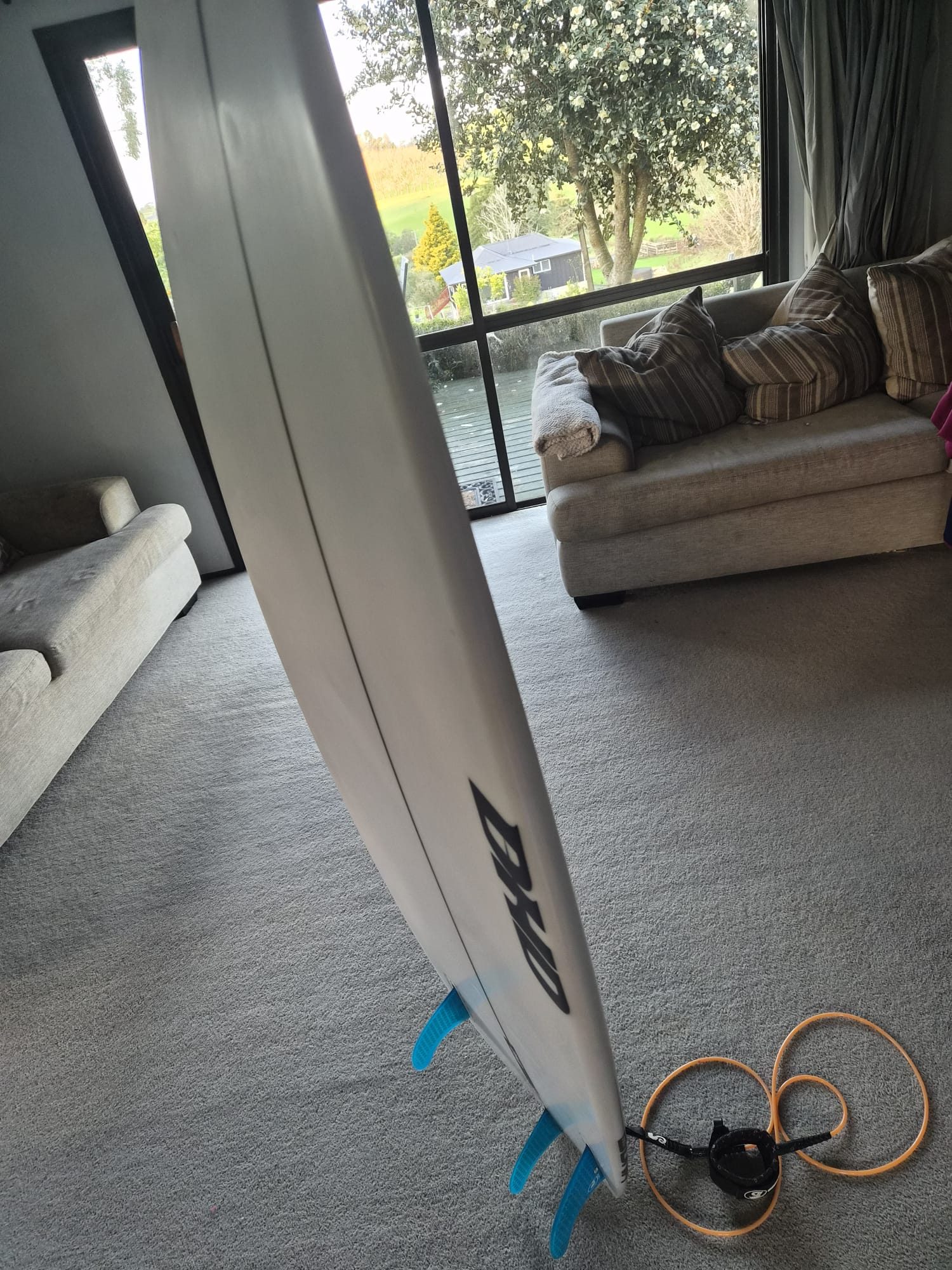 DHD surfboard 5’6