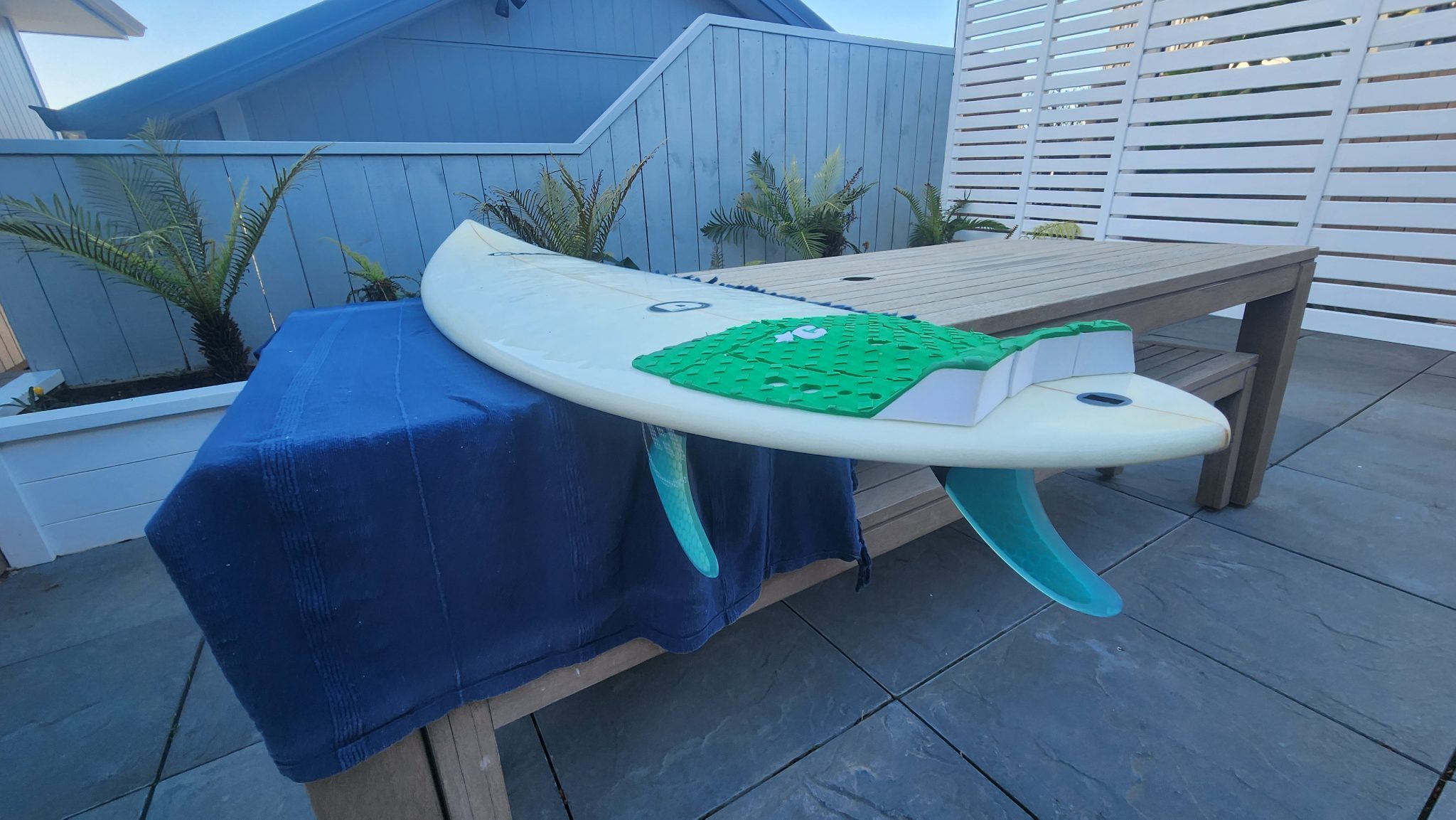 6'10" Darcie Shapes Thruster