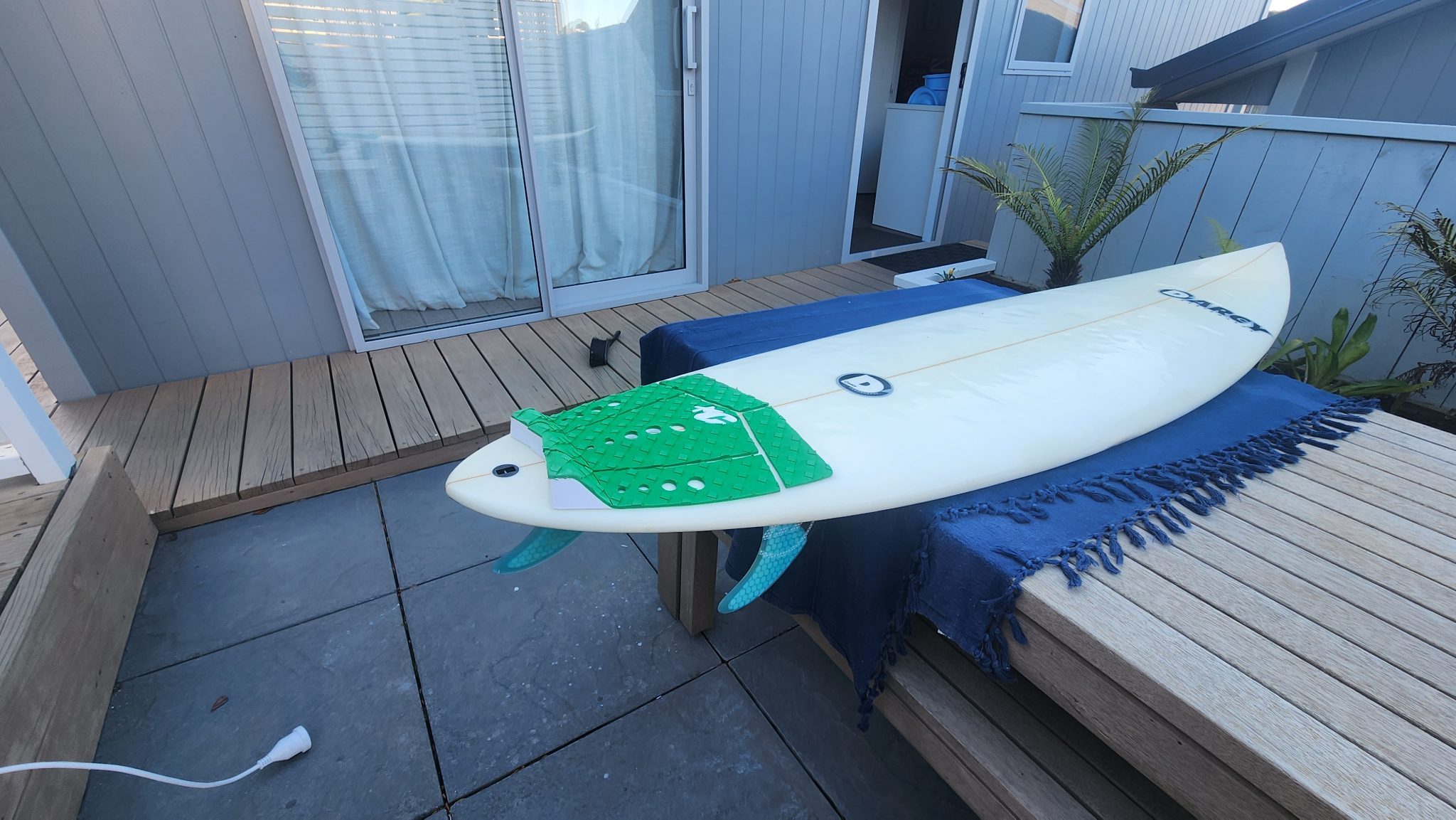 6'10" Darcie Shapes Thruster